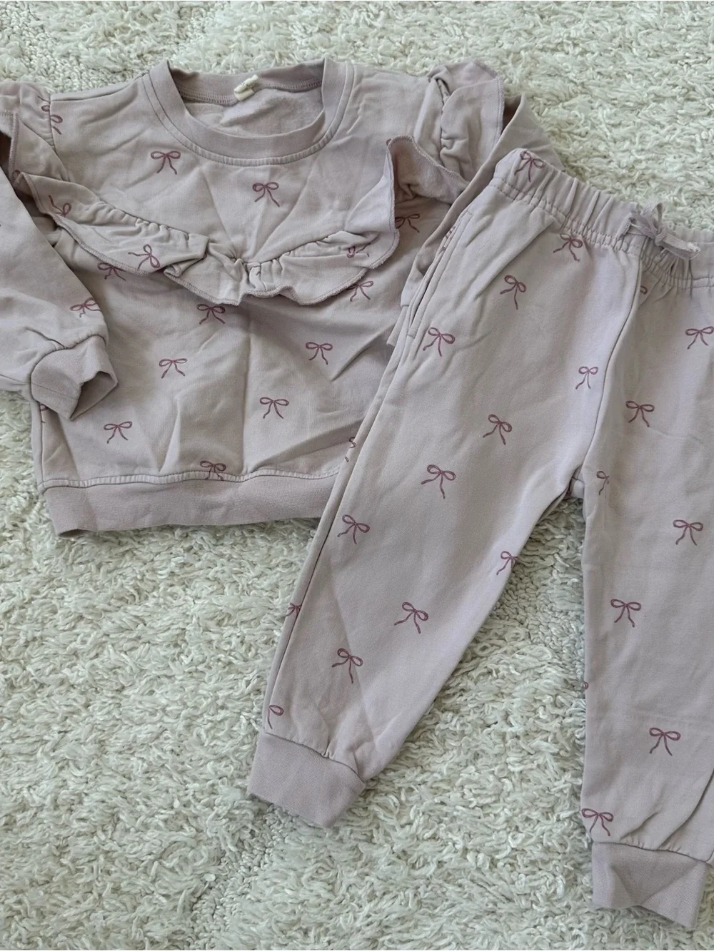 Quincy Mae Relaxed Fleece Sweatshirt & Sweatpants Set